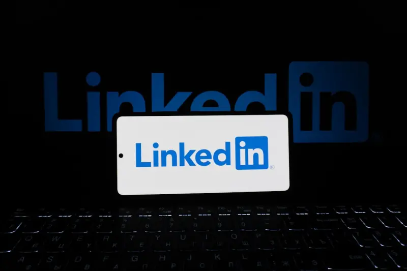 How Employee Advocacy Supercharges Your LinkedIn SEO How Employee Advocacy Supercharges Your LinkedIn SEO