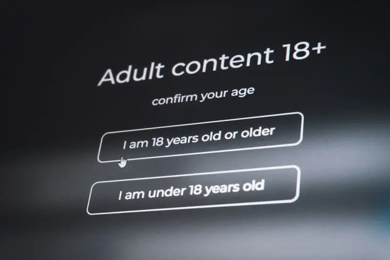 Turn Your Users into a Living Content Factory