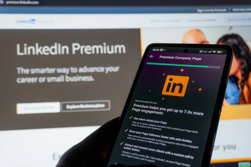 How to Turn Your LinkedIn Company Page into an SEO Powerhouse