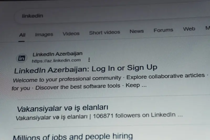 Human‑In‑The‑Loop: Revamping Social Media Ads for Real‑Time Relevance - SEO Pro Gurus