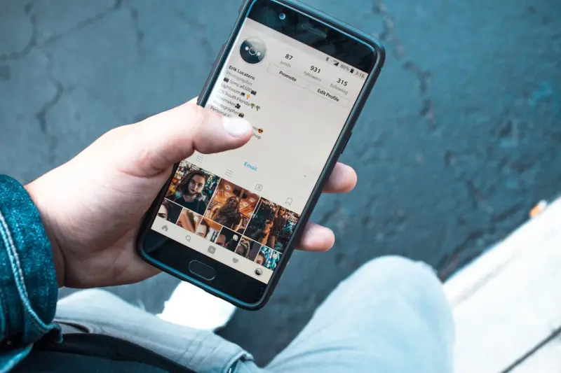 Conversational Ads: Turning Social Media Spend Into Real‑Time Dialogues
