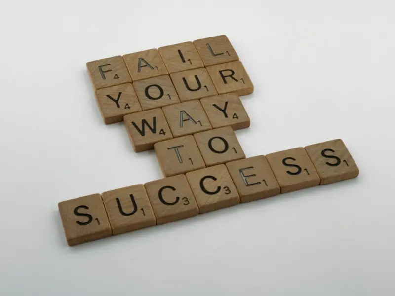 Turning Customer Success Signals into a Self‑Fueling Content Engine